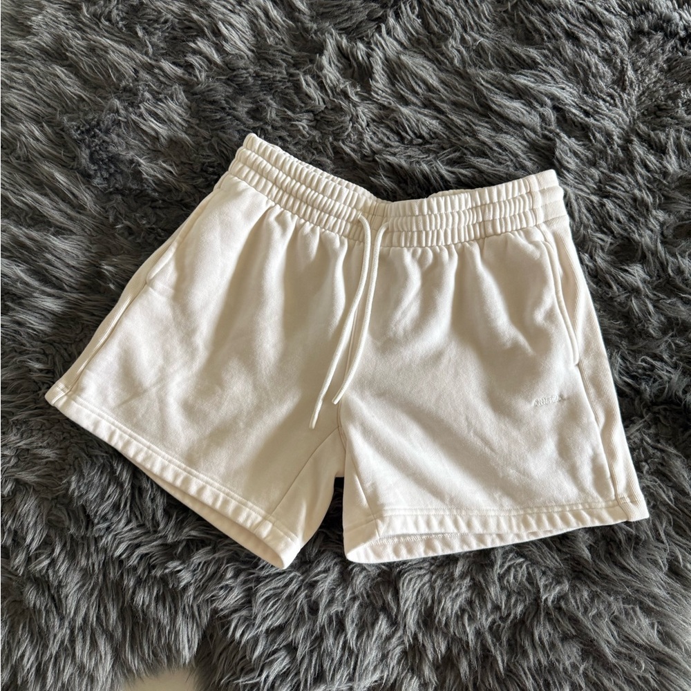 Aritzia boyfriend fit sweatfleece